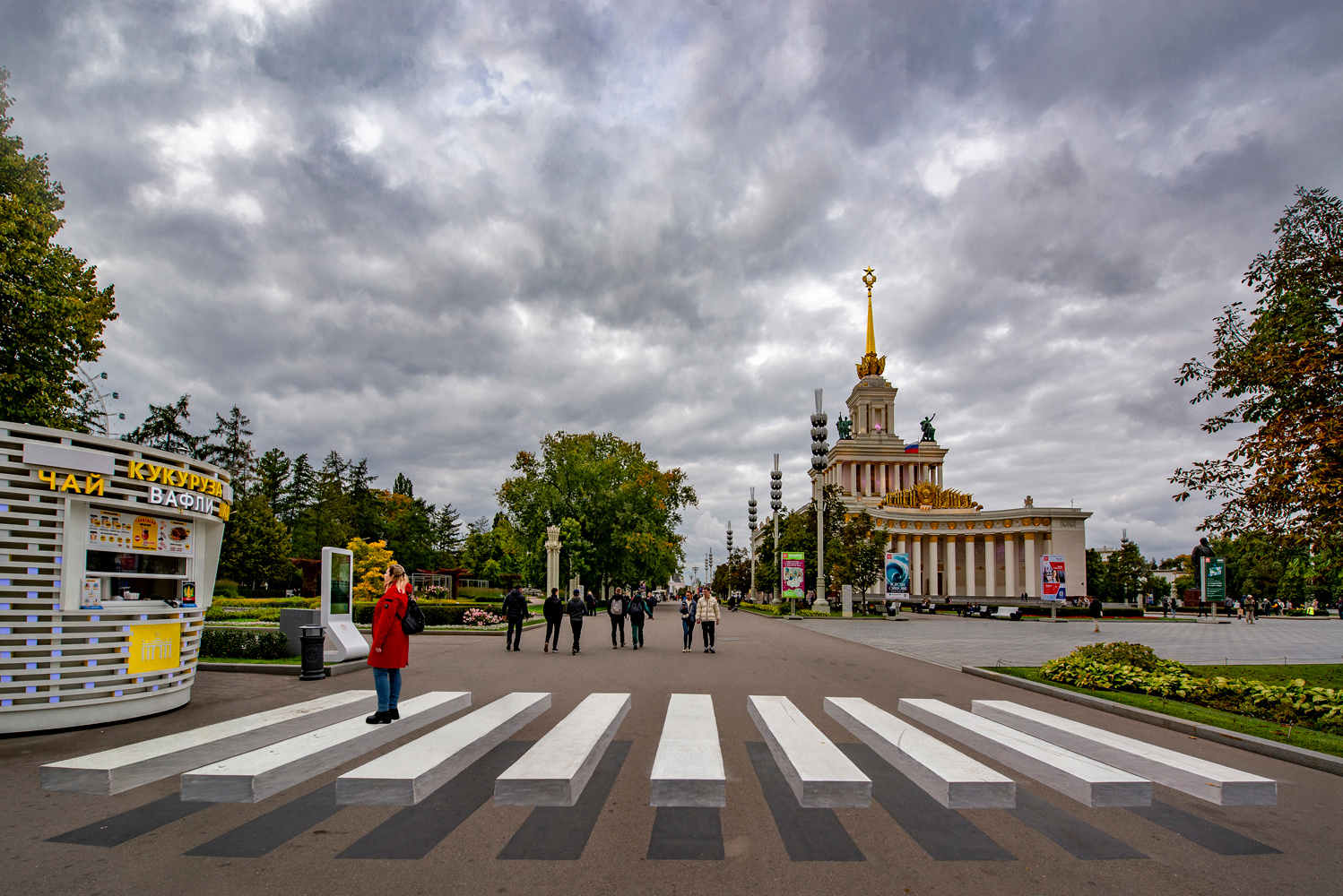 ПЕРЕХОД... Москва ВДНХ рисунки мадоннари