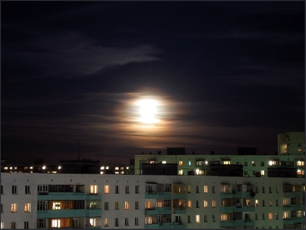 Moon Light Луна, ночь, дома, город, облака, небо