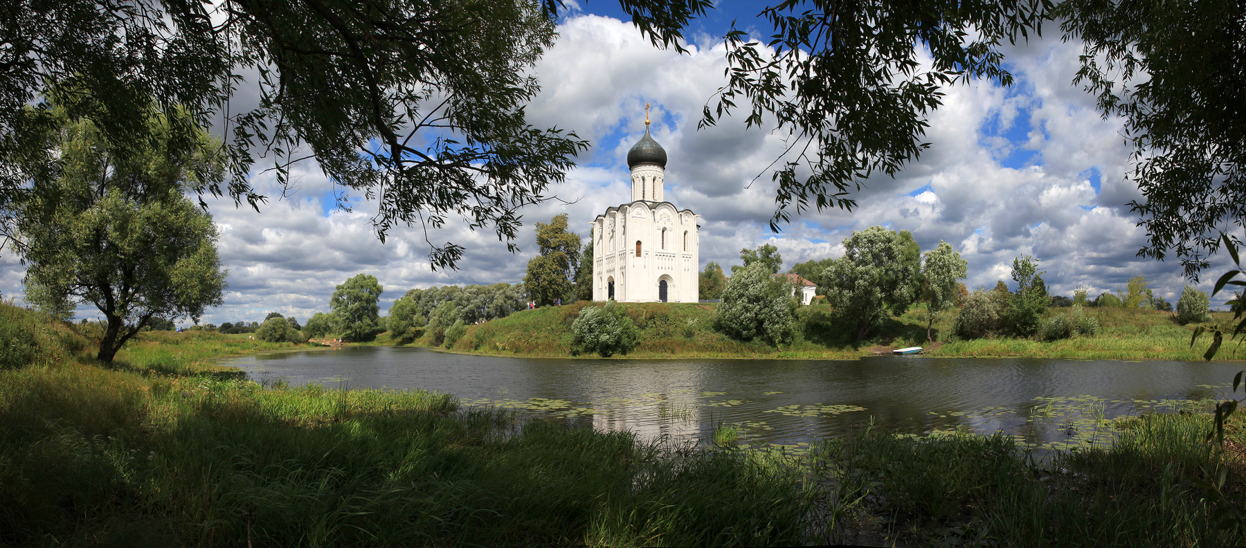 Храм Покрова на Нерли храм панорама