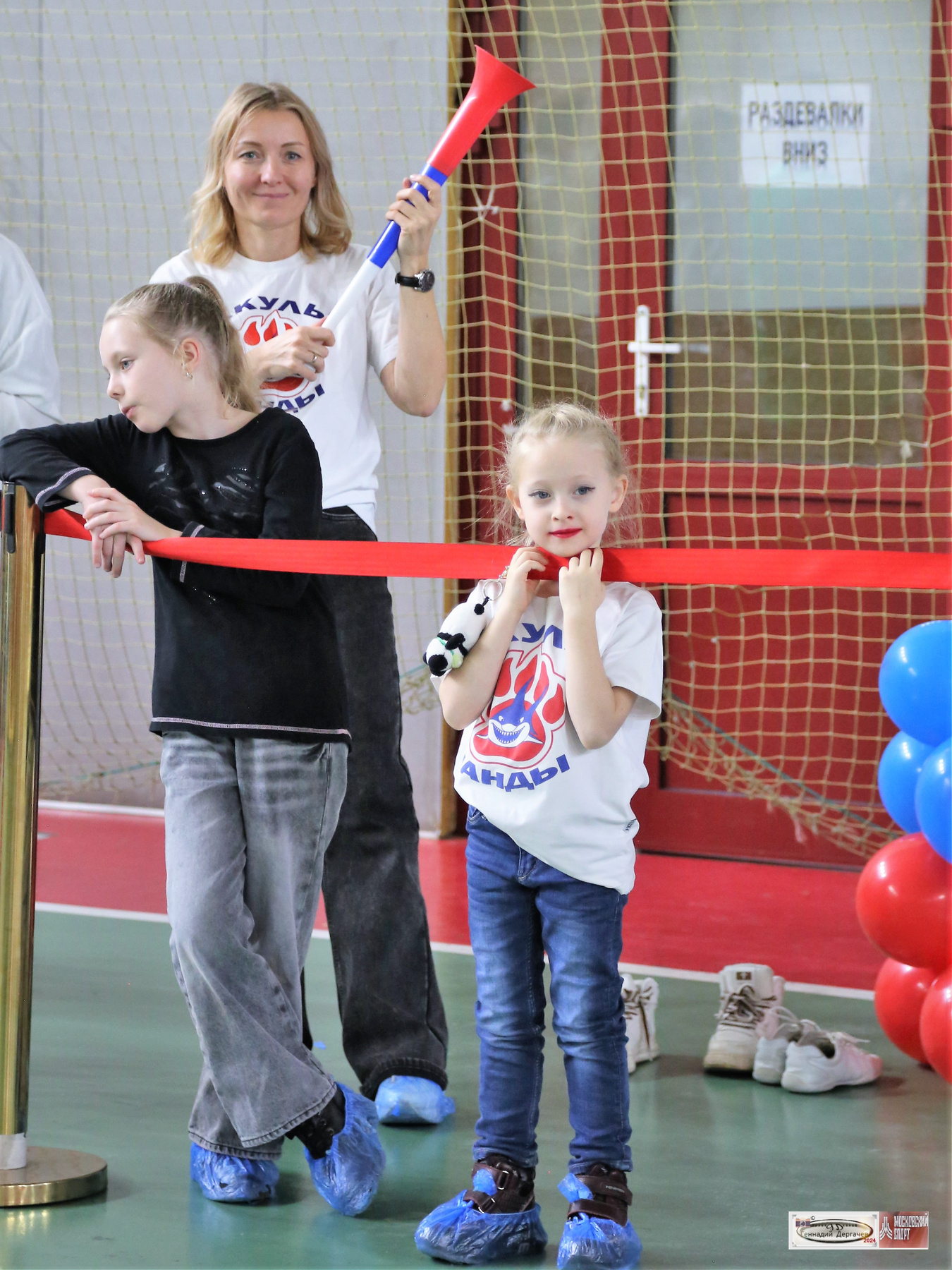 Болельщицы болельщицы соревнования чир спорт