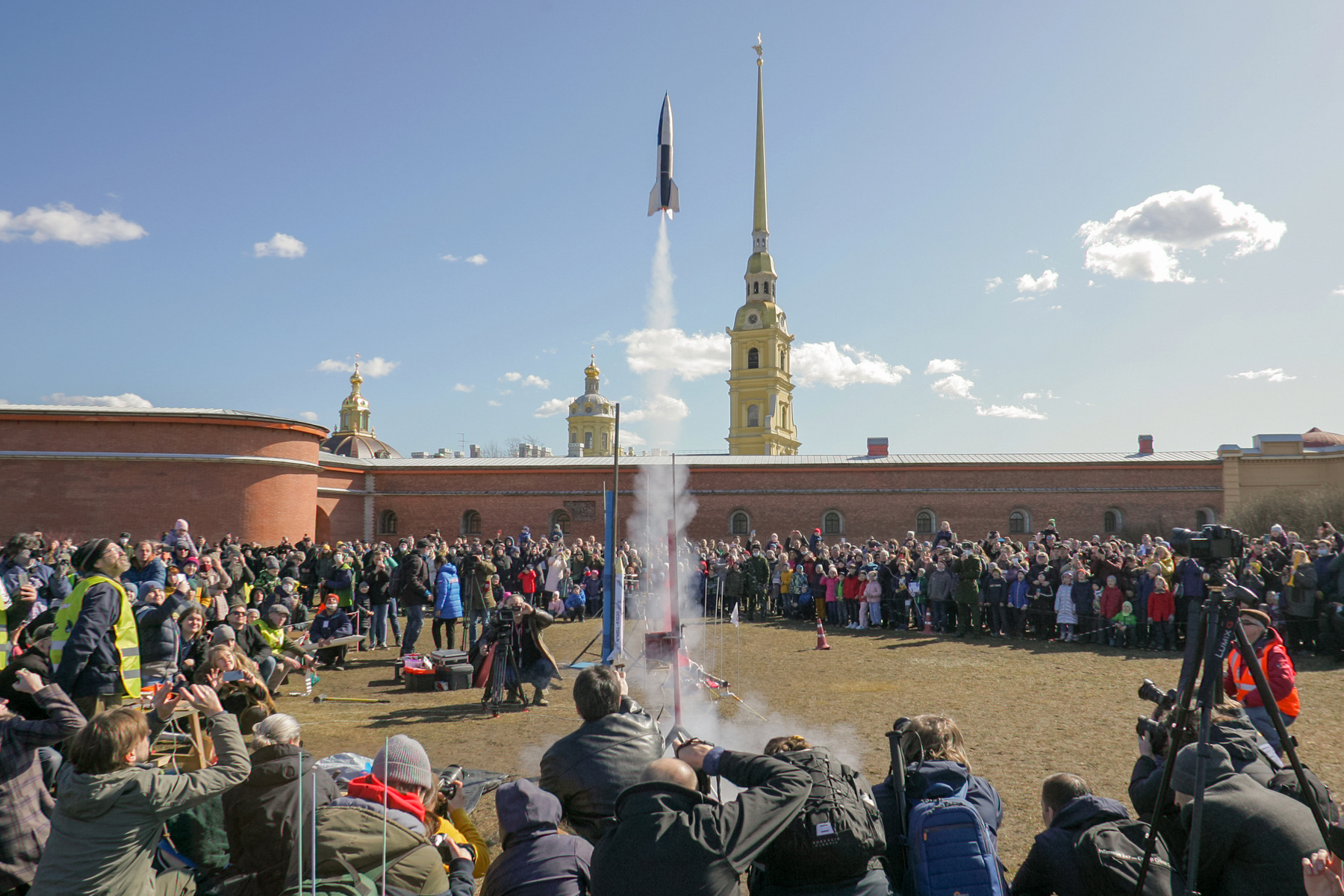 Ракетные старты Санкт-Петербург Петропавловская крепость ракета