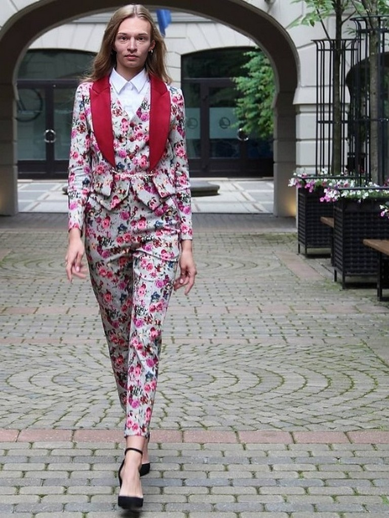 Walk model girl street