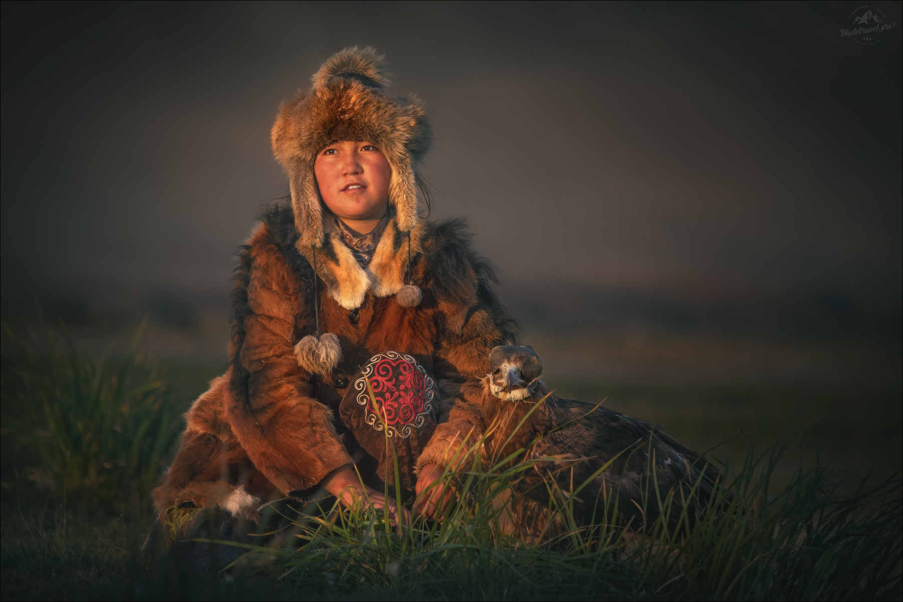 ГРЁЗЫ монголия осень фестиваль охотник с беркутом mongolia nomad golden eagle festival фототур в монголию на алтай кочевник беркутчи