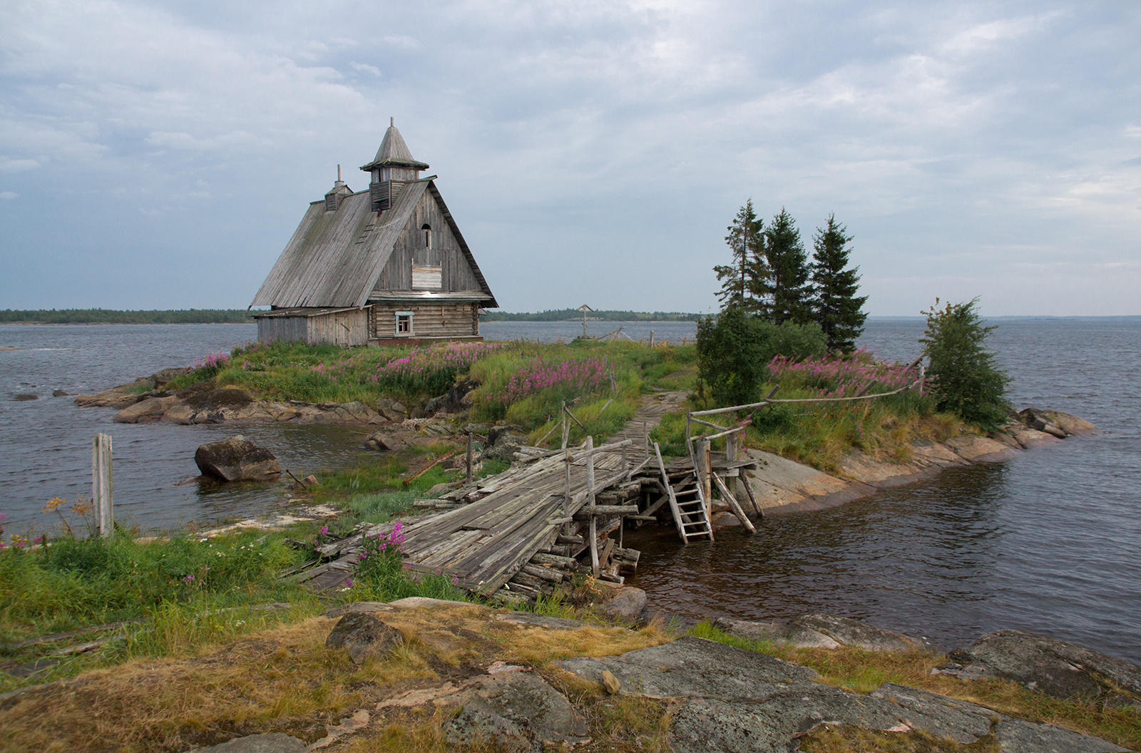 Остров. 