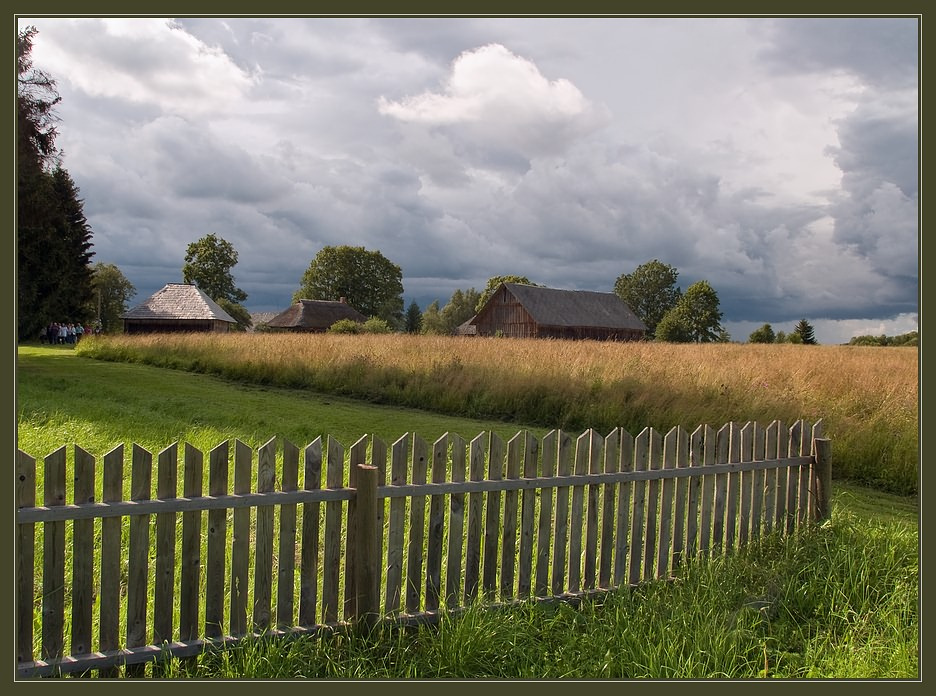 Август Август село
