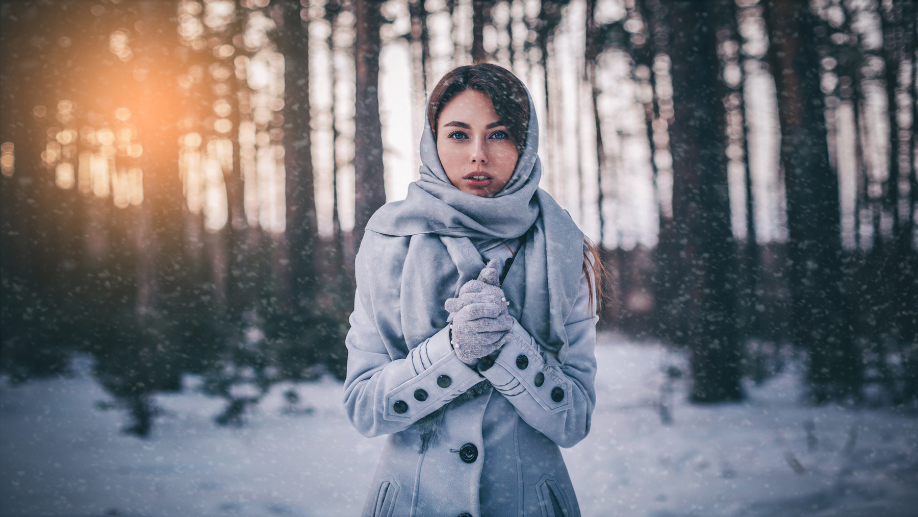 Зима portrait girl beauty eyes russian canon fashion woman art sexy femme movie mood cinematic inspiration daylight popular post-processing antonharisov fotoshi photography model