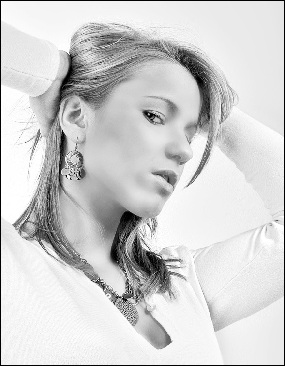 Kaja kaja, girl, studio, softbox, oslo, norway, higkey