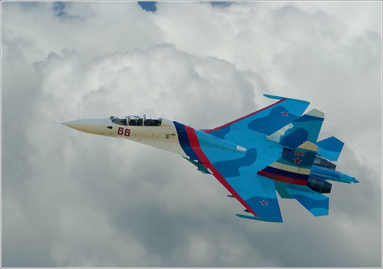 Су-27 Су-27 авиация самолёт полёт Жуковский МАКС-2011