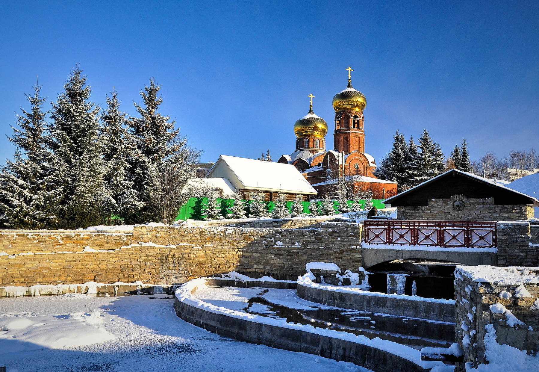 Церковь 