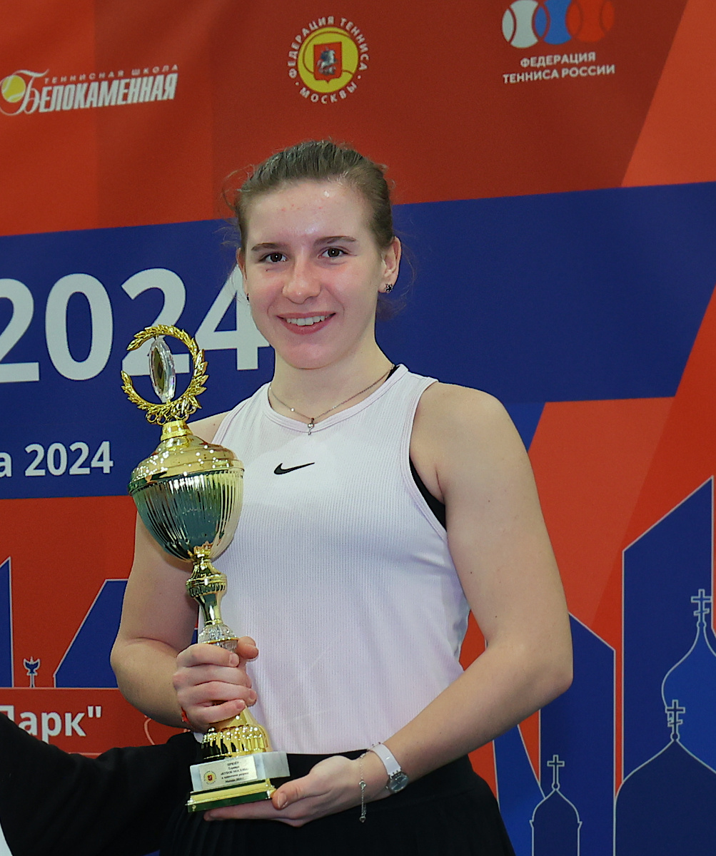 Eva... tennis big moscow junior russia racket ball court Alextennis