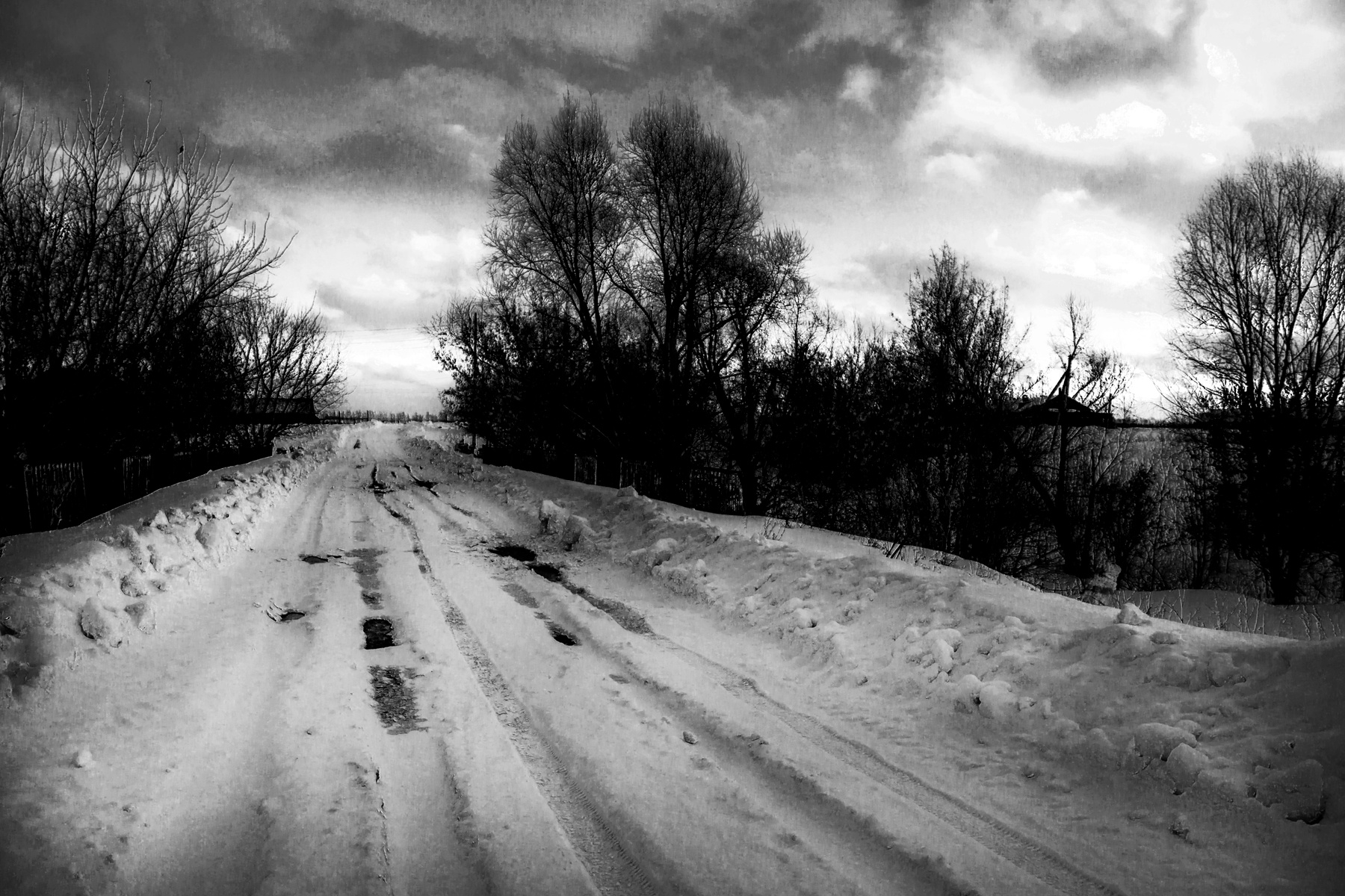 Чёрно-белые картинки. Село Трехизб-Шемурша. 