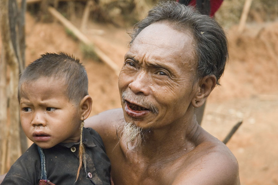 Doubleportrait (Ann hilltribe, Burma, Kengtung) Burma