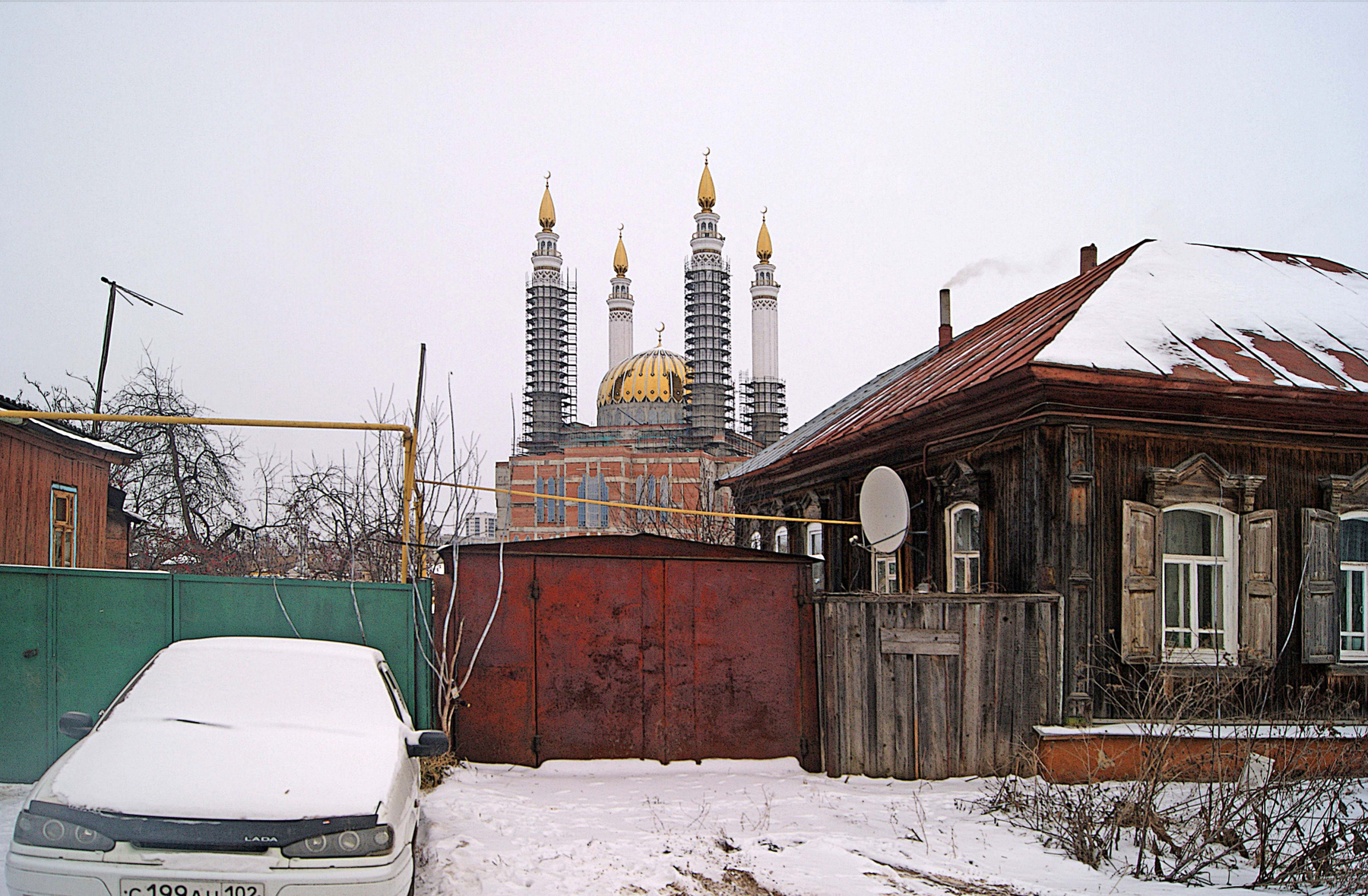 Городские зарисовки. Декабрь город мечеть улица дом