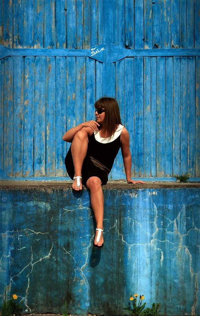 blue_wall 
