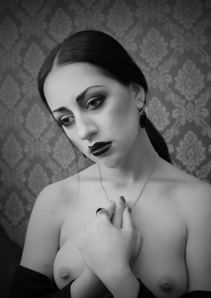 Praying Ainada, Ellen Rococo, b/w, nu, nude, ч/б, портрет