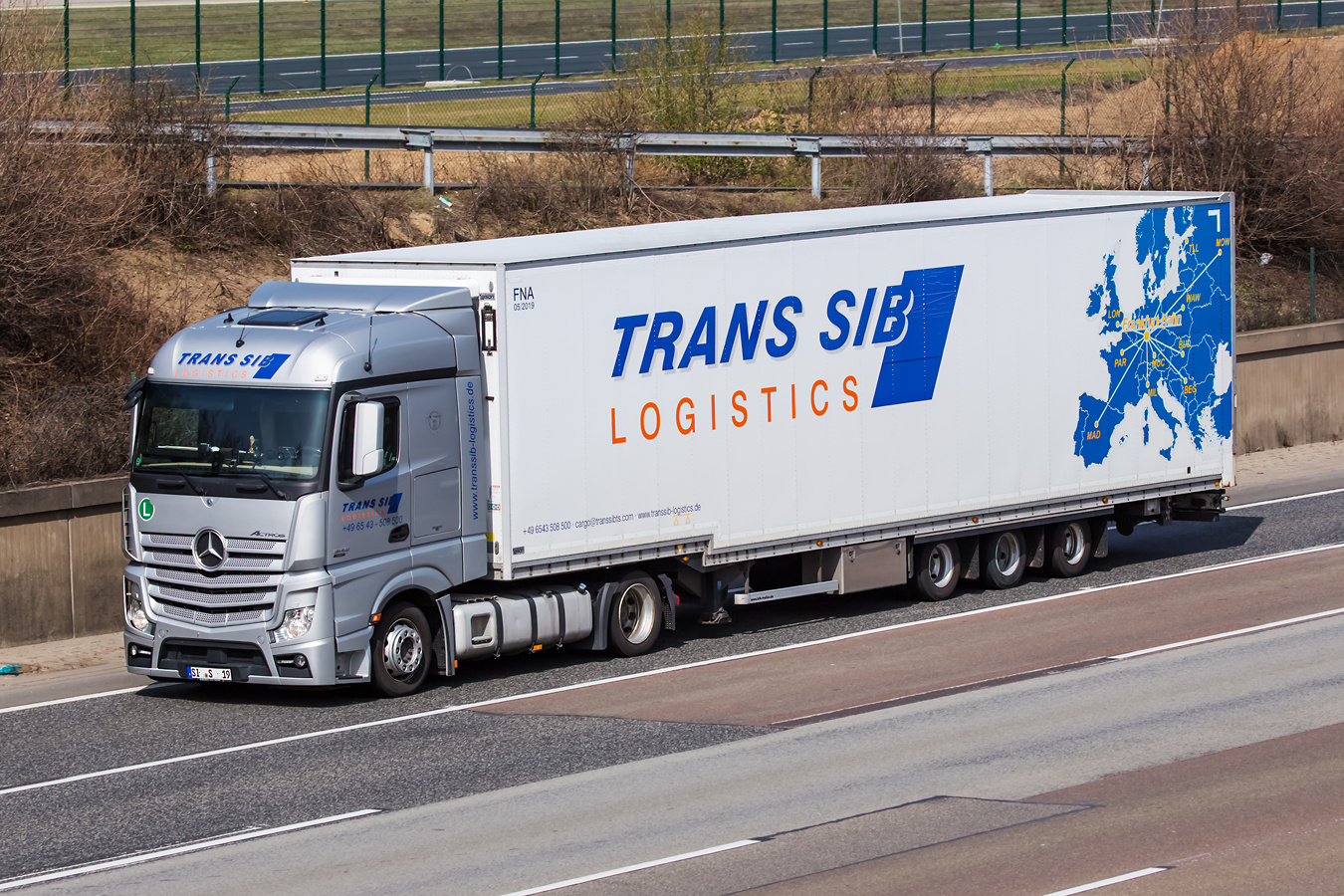 Truck. Автомобиль машина дорога truck