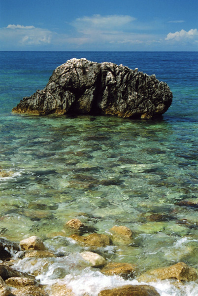 каменистое море камень море небо черногория вода