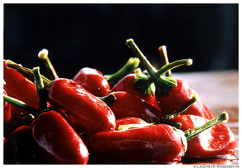 RED HOT CHILI PEPPERS IN THE FLESH 