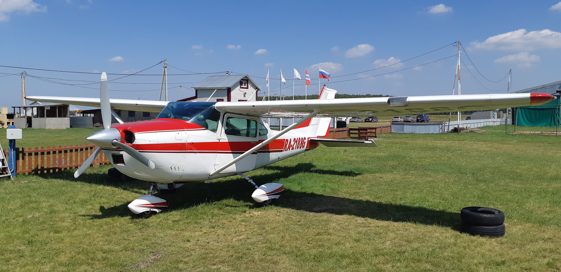 Cessna 182L 