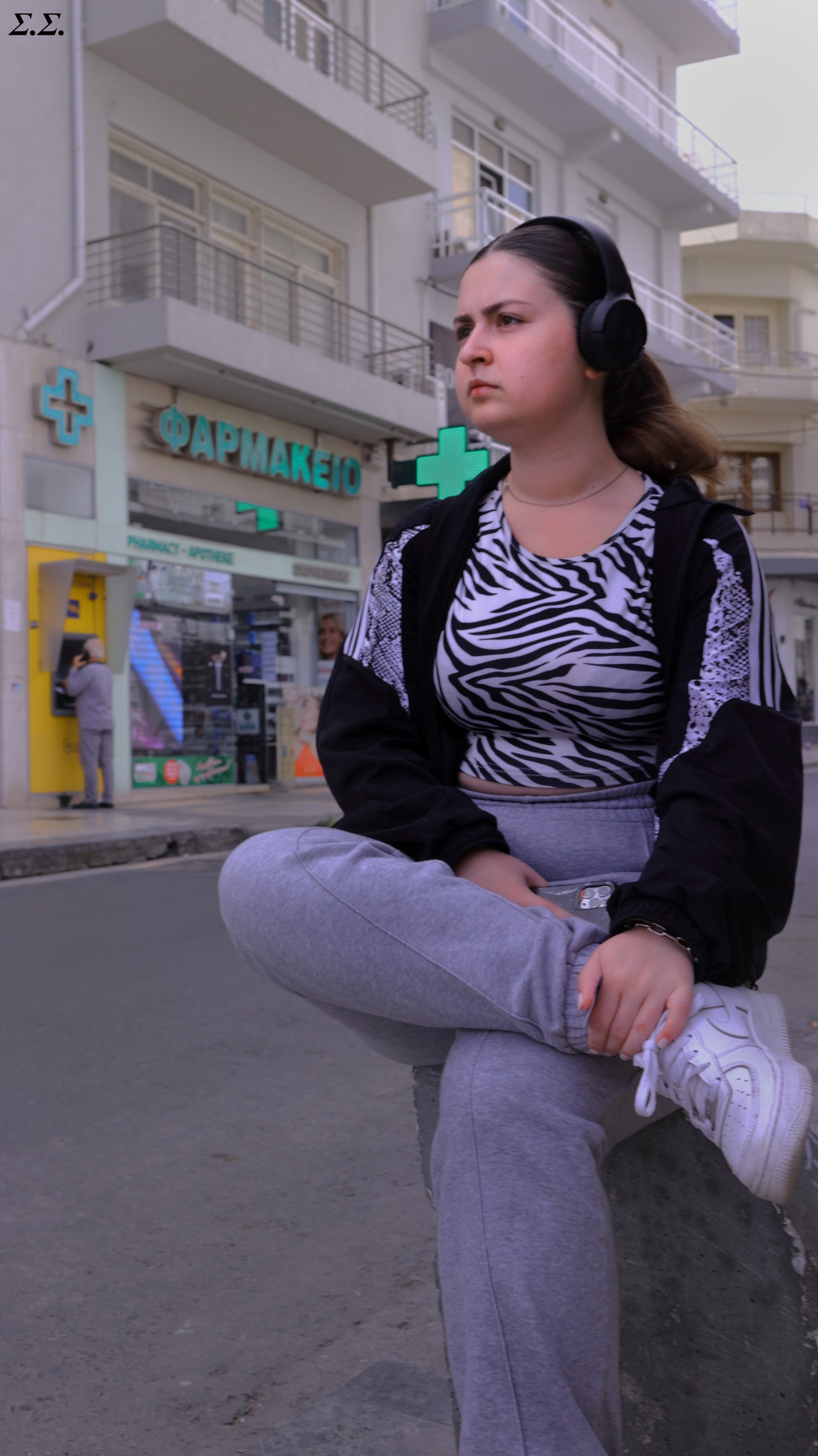 WAITING 
