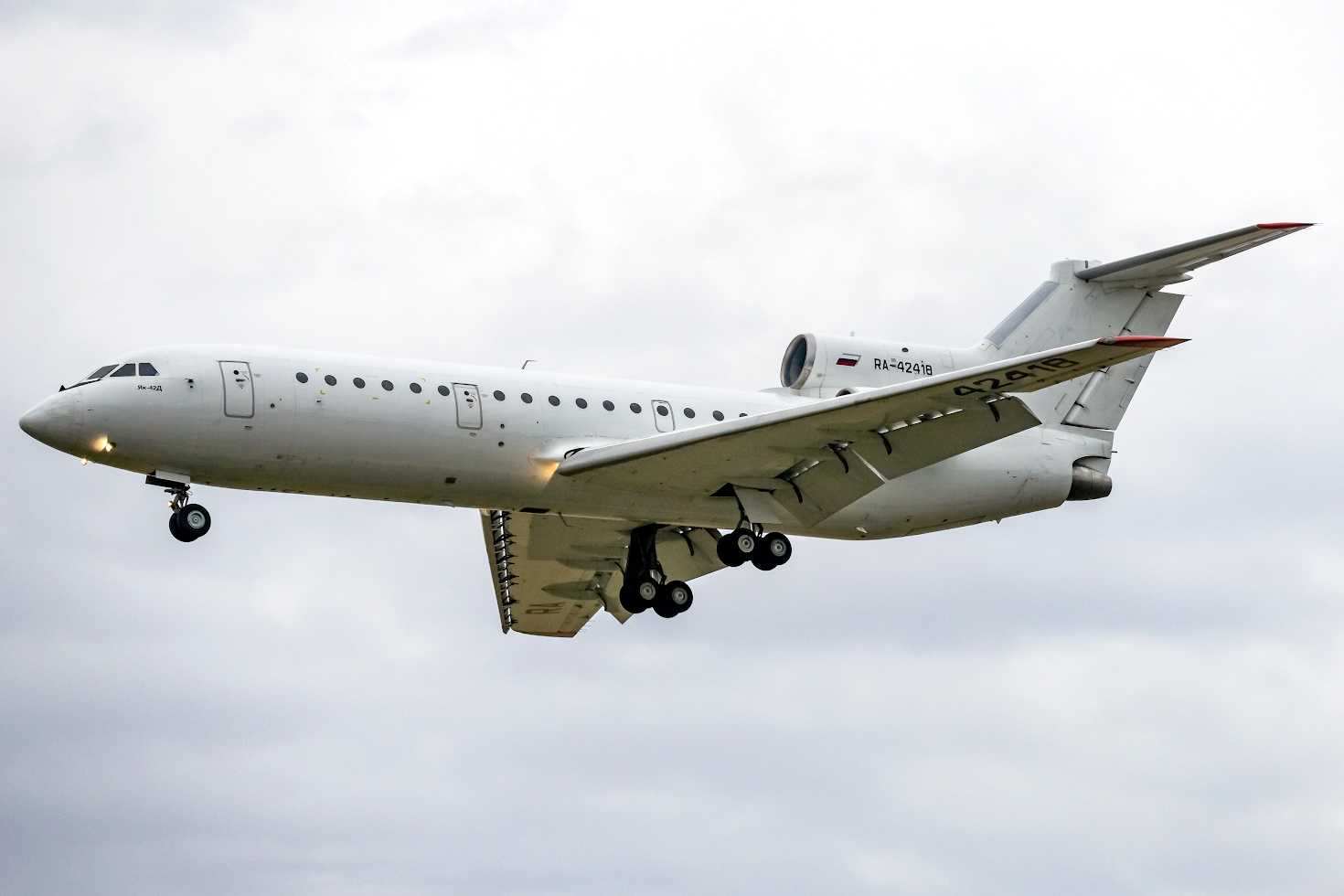 RA-42418 споттинг Russia Siberia Irkutsk Россия Сибирь Иркутск spotting airline aircraft airplane