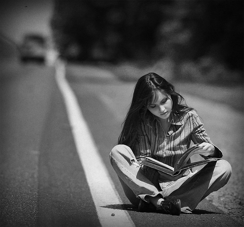 -------------- дорога девушка книга