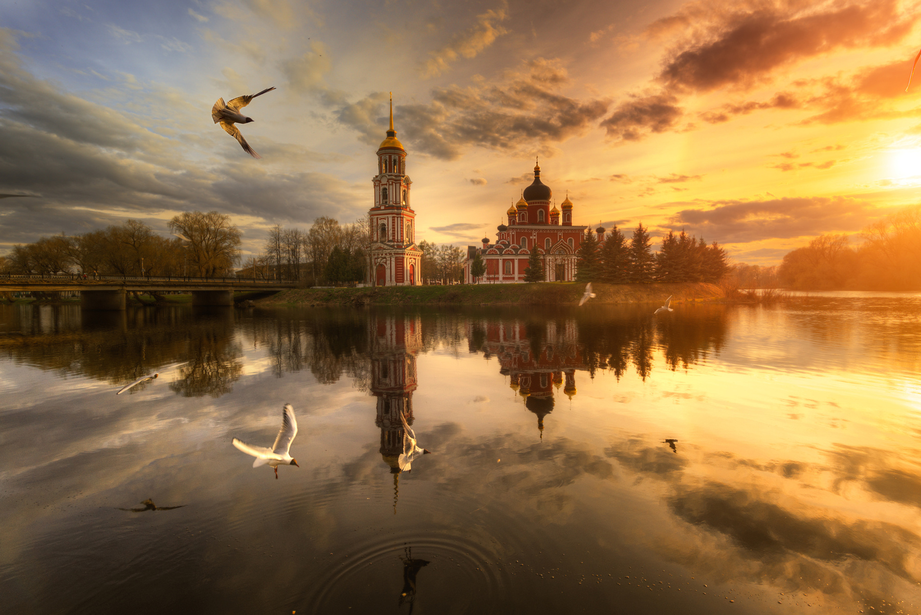 Воскресенский собор (Старая Русса)... 
