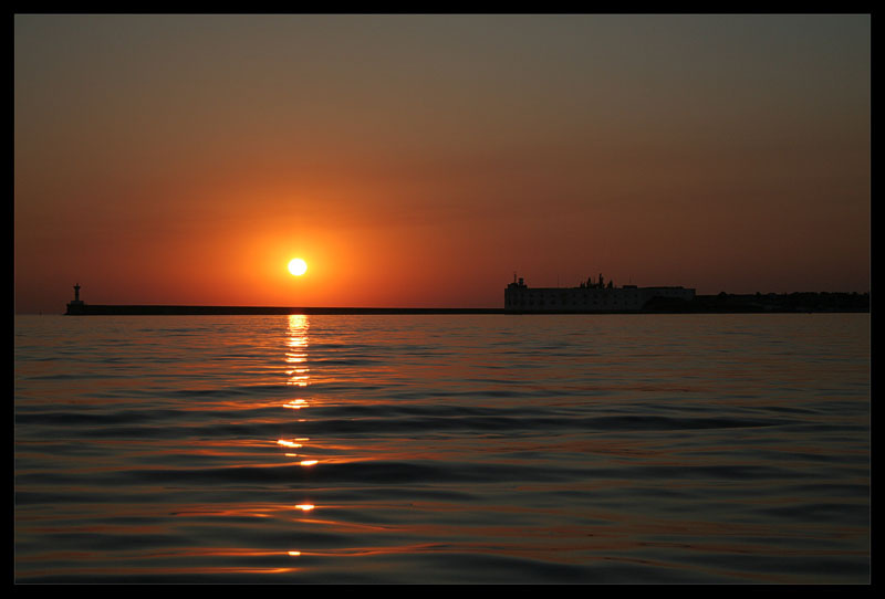закат на черном море солнце вечер море