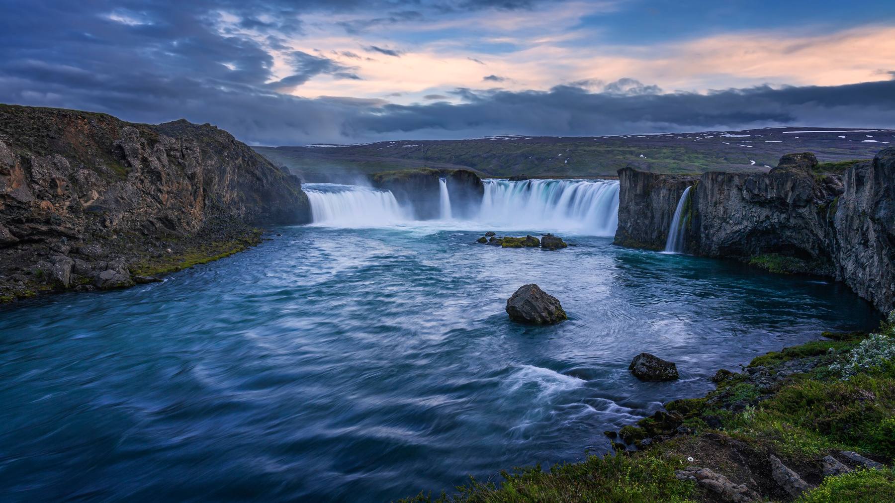 Водопад Годафосс. Исландия