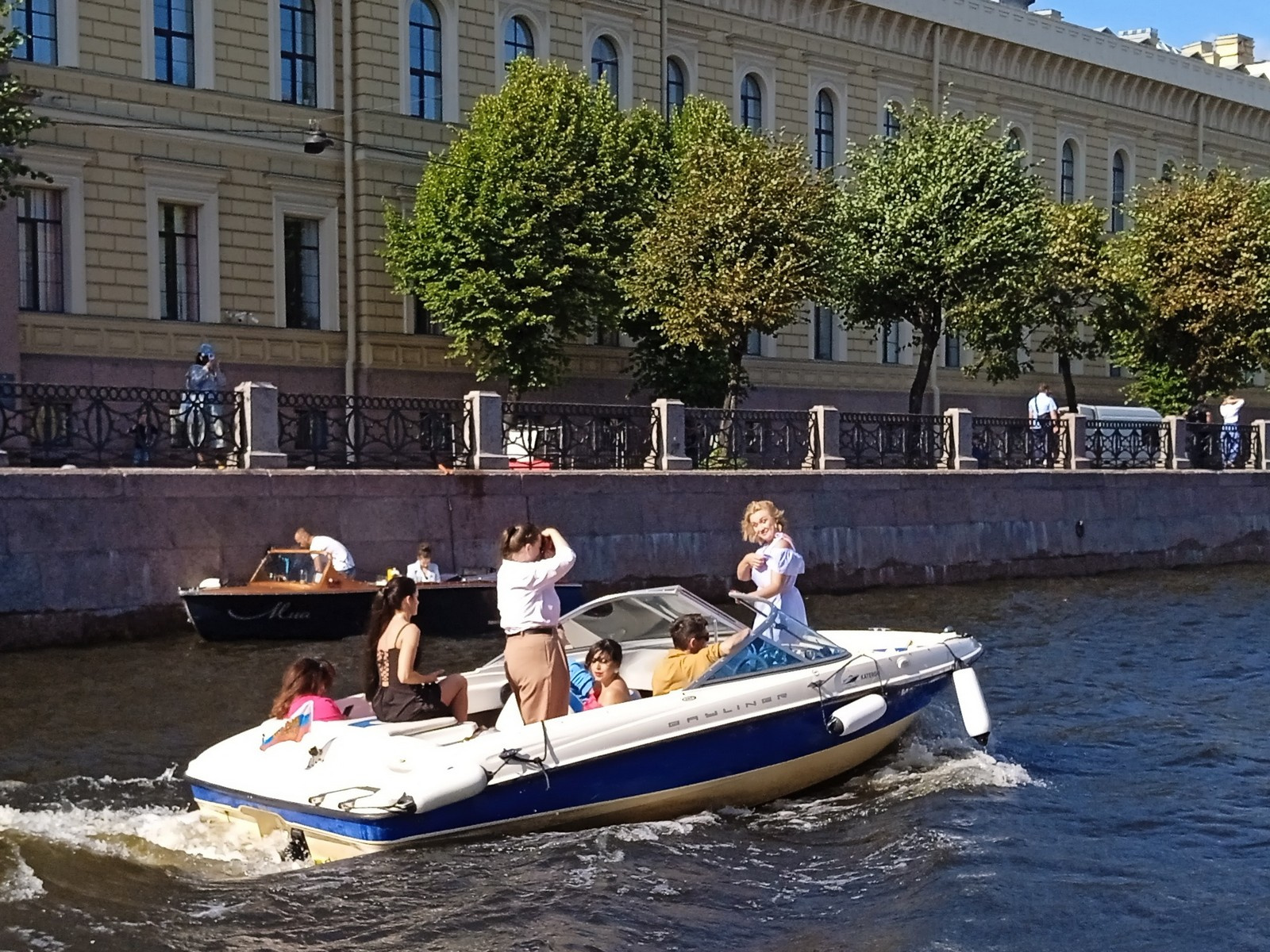 Чужая фотосессия 