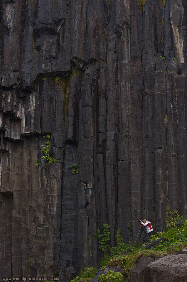 БАЗАЛЬТ (О масштабе) Svartifoss, Iceland