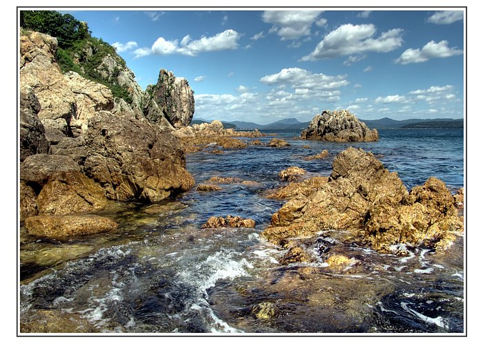 залив Восток. камни море