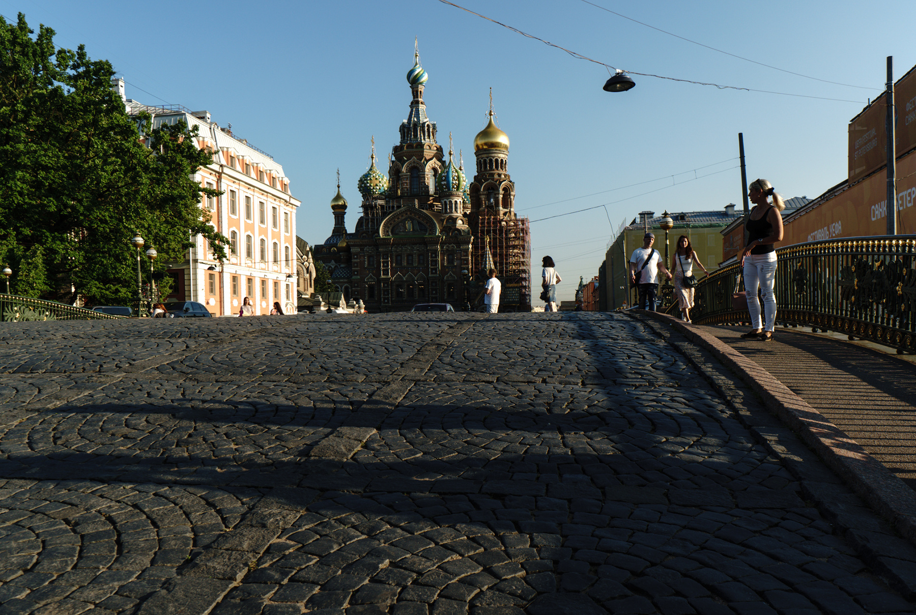 Жара в Питере мост лето санкт-петербург храм