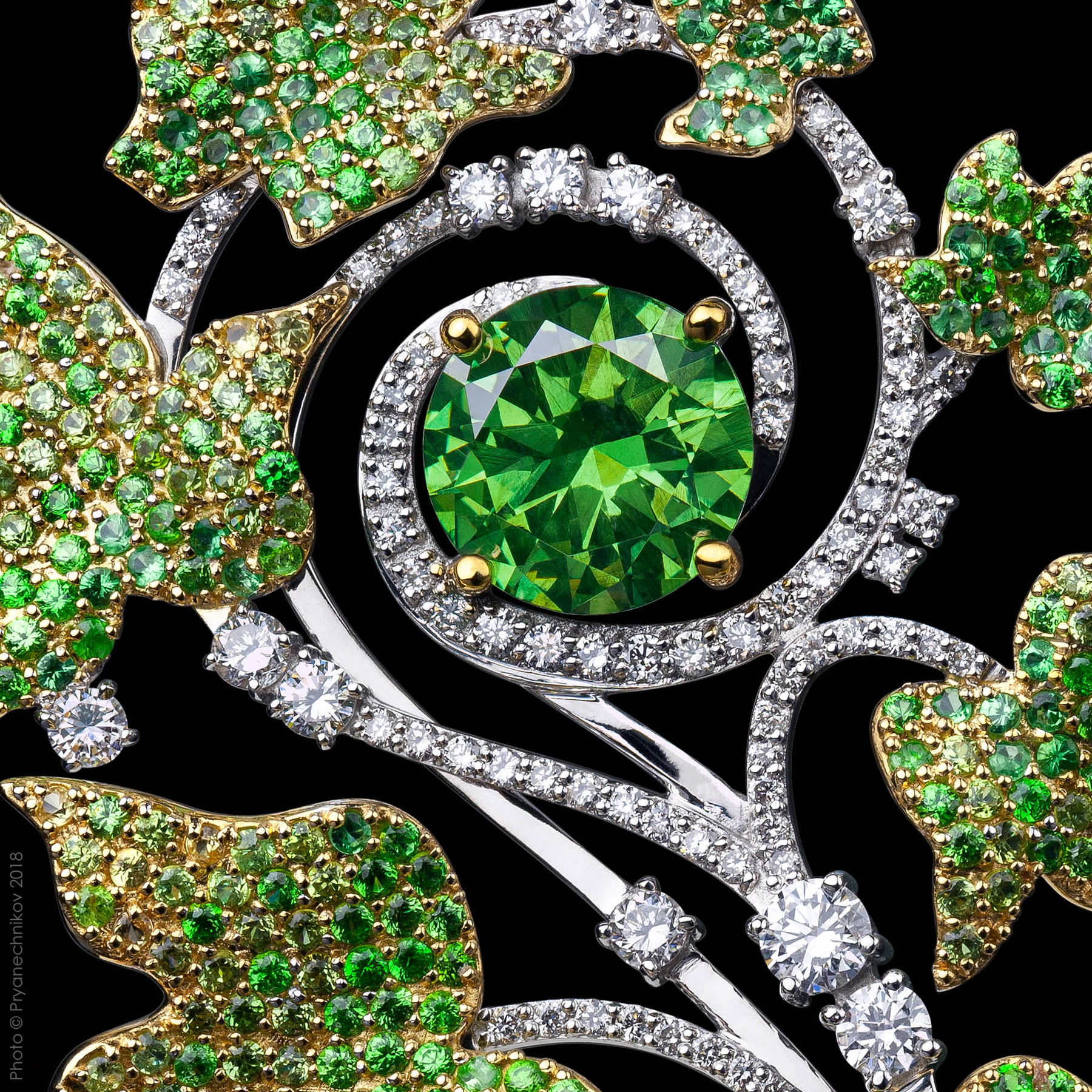 Рекламное фото ювелирных изделий и драгоценных камней. Precious Gems Pryanechnikov