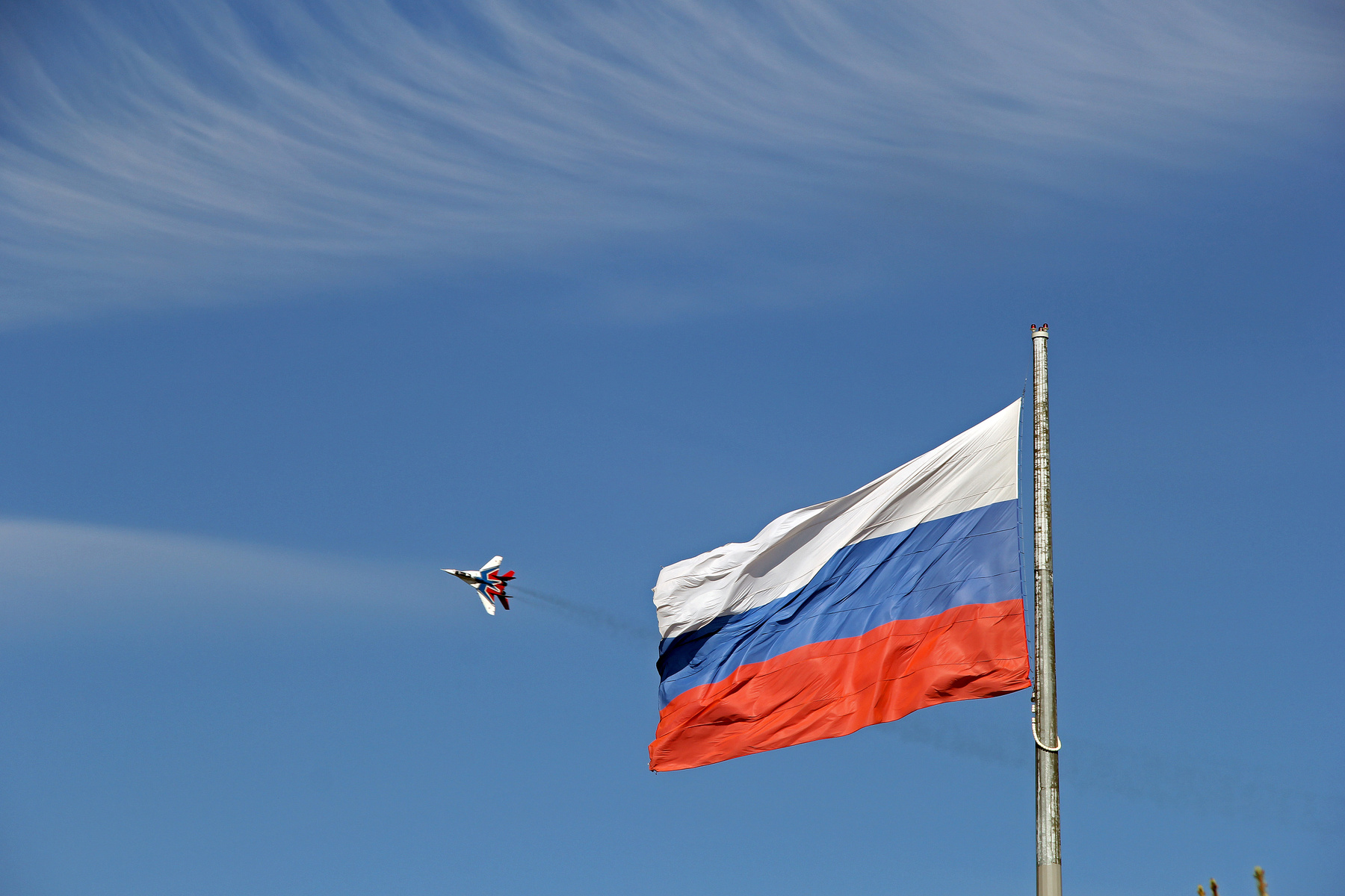 Один из пилотов пилотажной группы "Стрижи" в Кубинке.  14.09.2024 Авиация Техника Полёт
