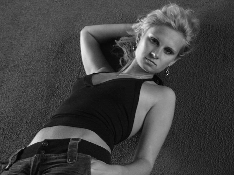 nadia девушка надя стена