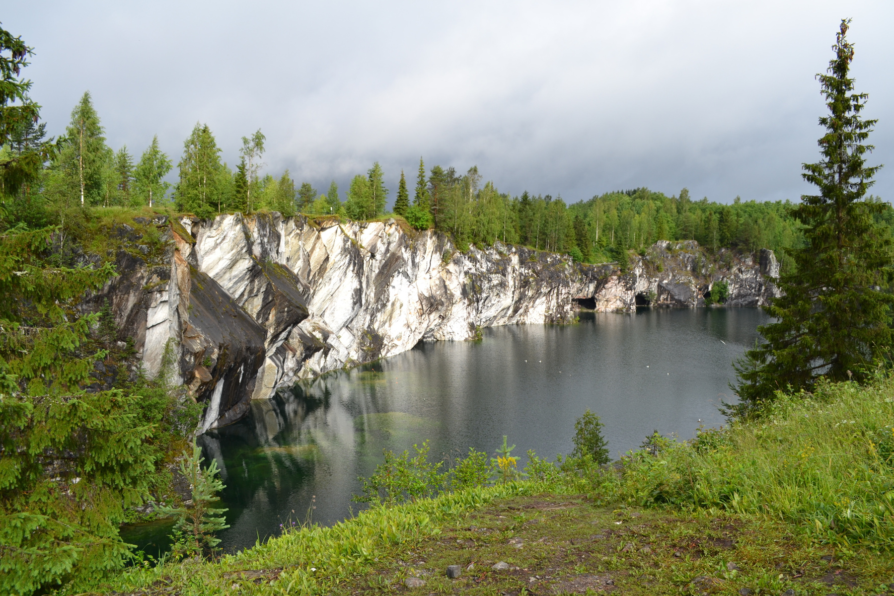 Рускеала каньон, мрамор