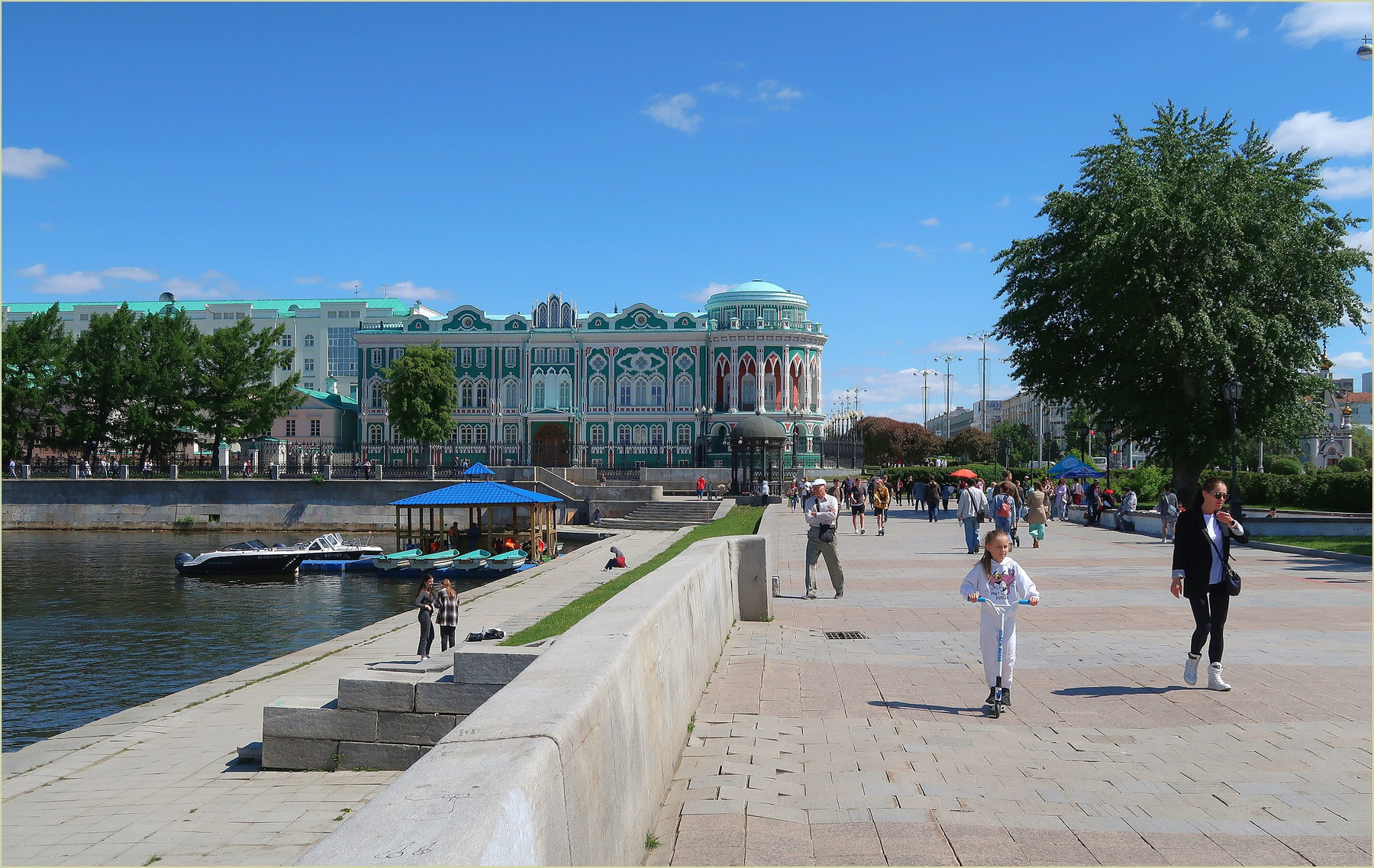 ***В Екатеринбурге 