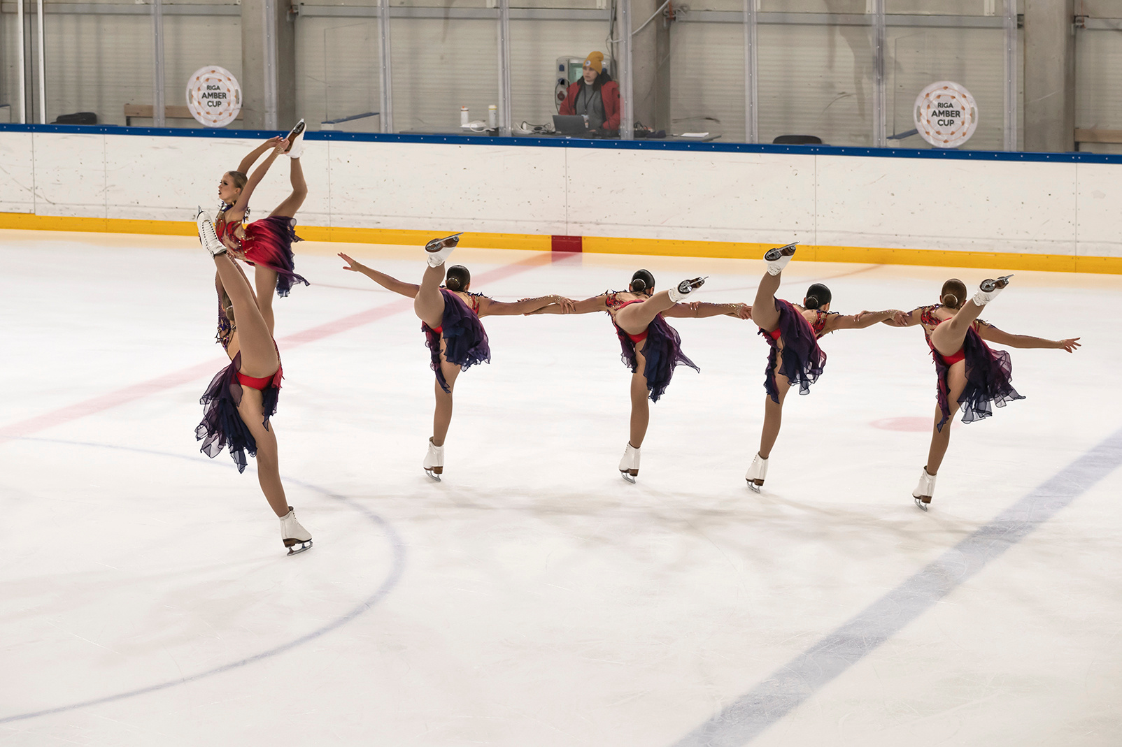 Amber Cup Riga 2022. Sinhronized skating. Germany. Sweden. Finlandia. Estonia. Lithuania Latvia. 