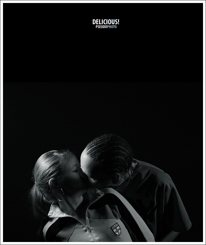 delicious! kiss, bw