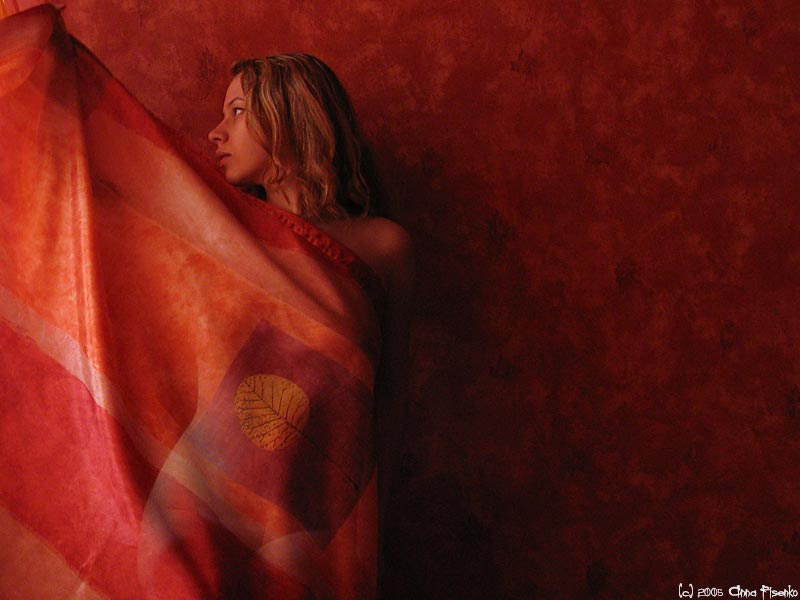 in red девушка, красное