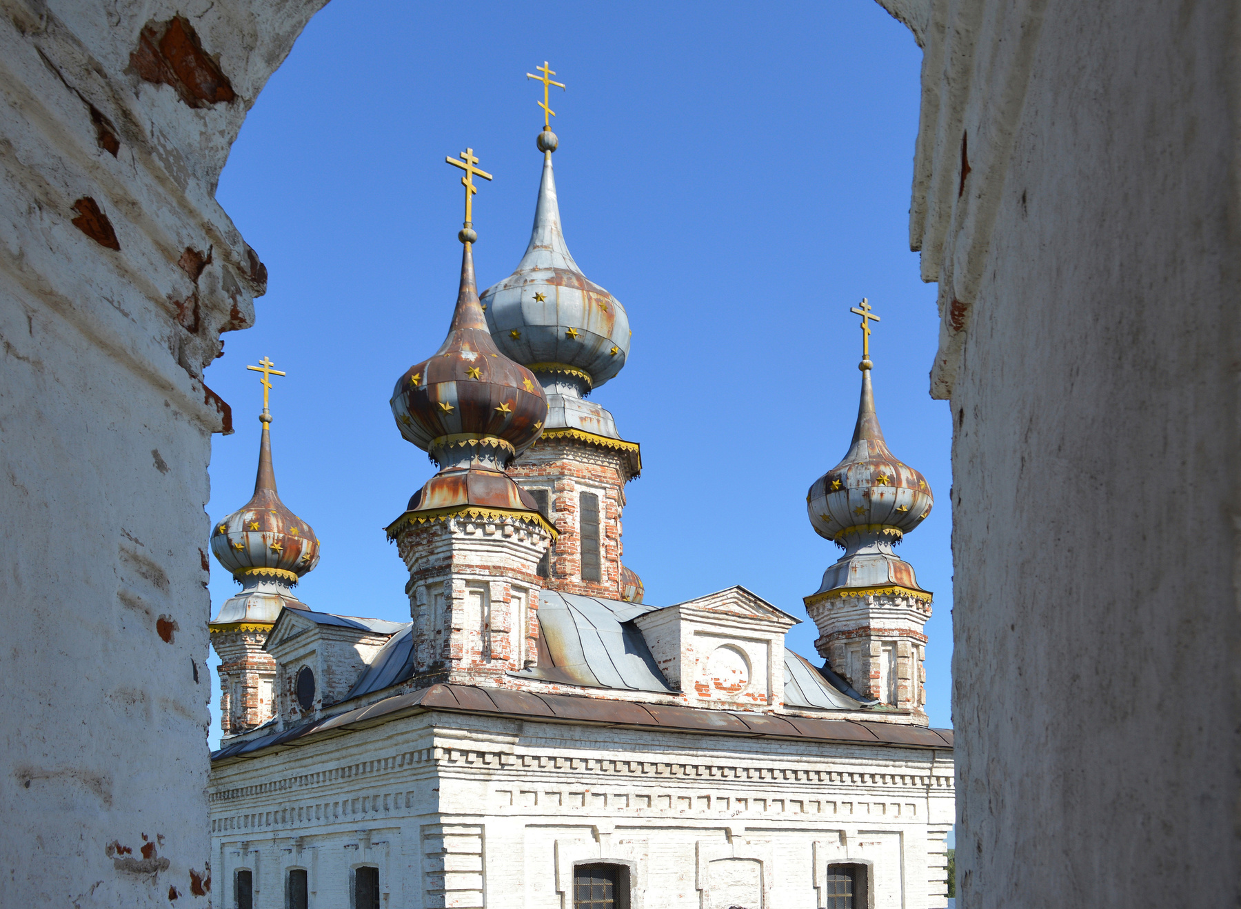Без прикрас Юрьев-Польский Михайло-Архангельский монастырь основан в 13 лето храм вечер