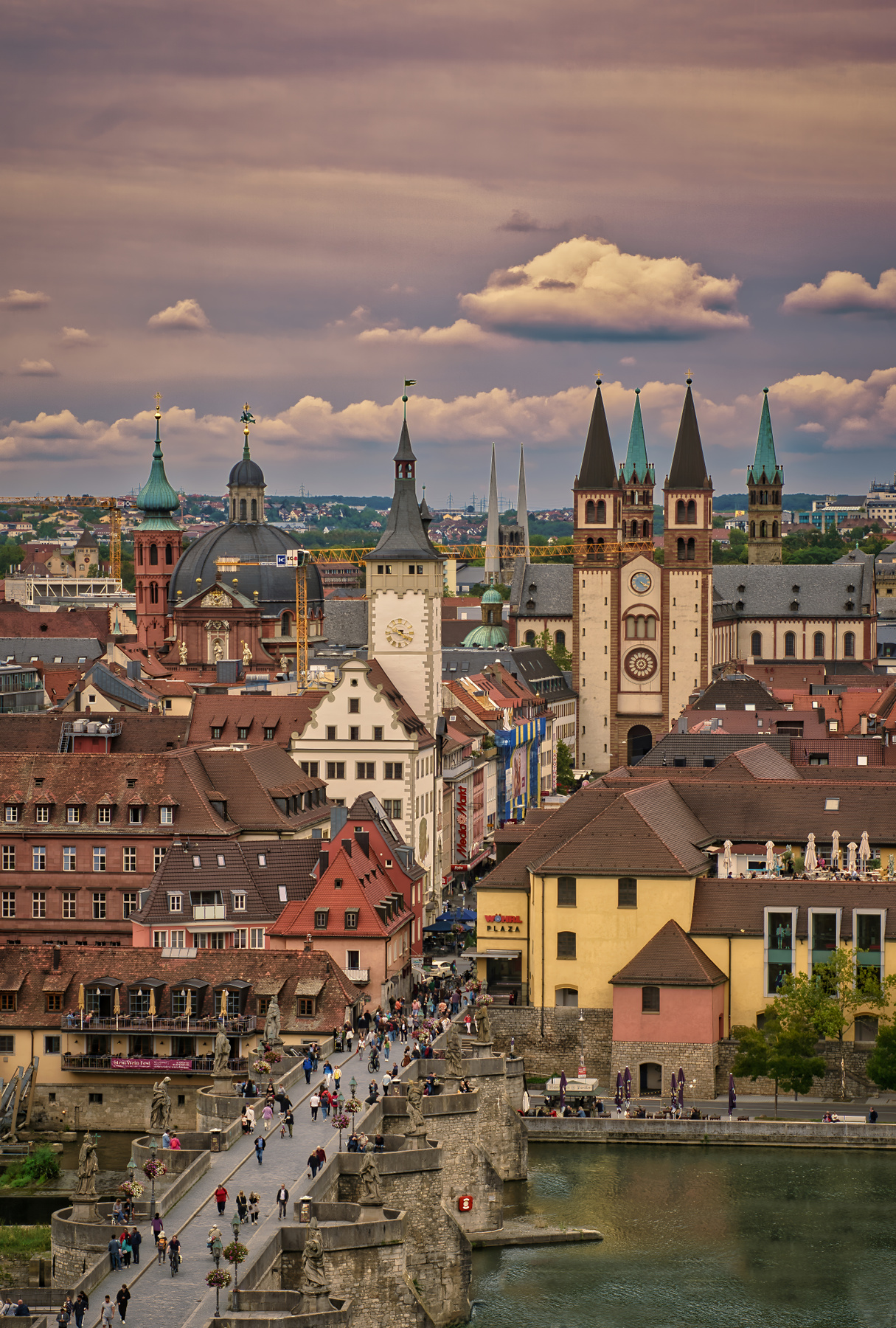 Шпили, Вюрцбург Germany . 