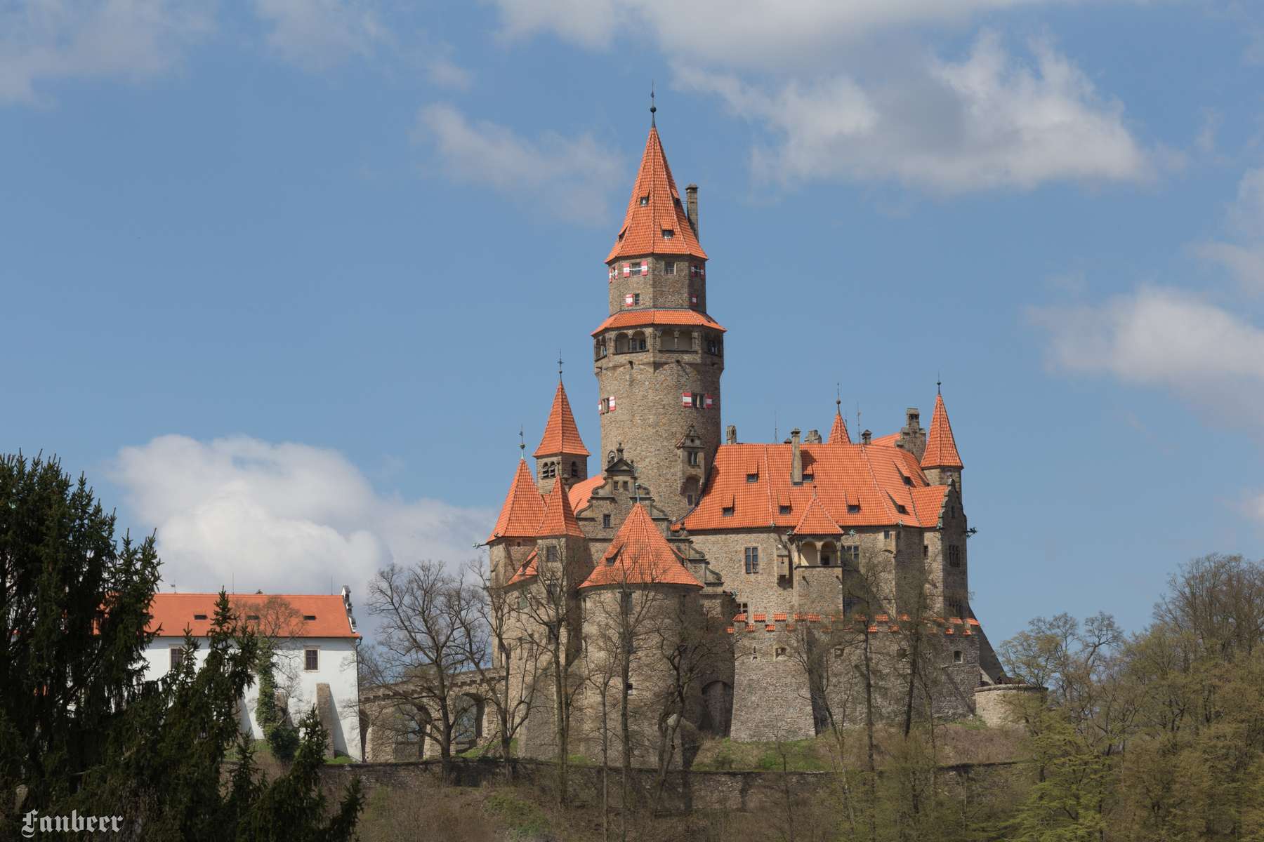 Bouzov Castle Замки