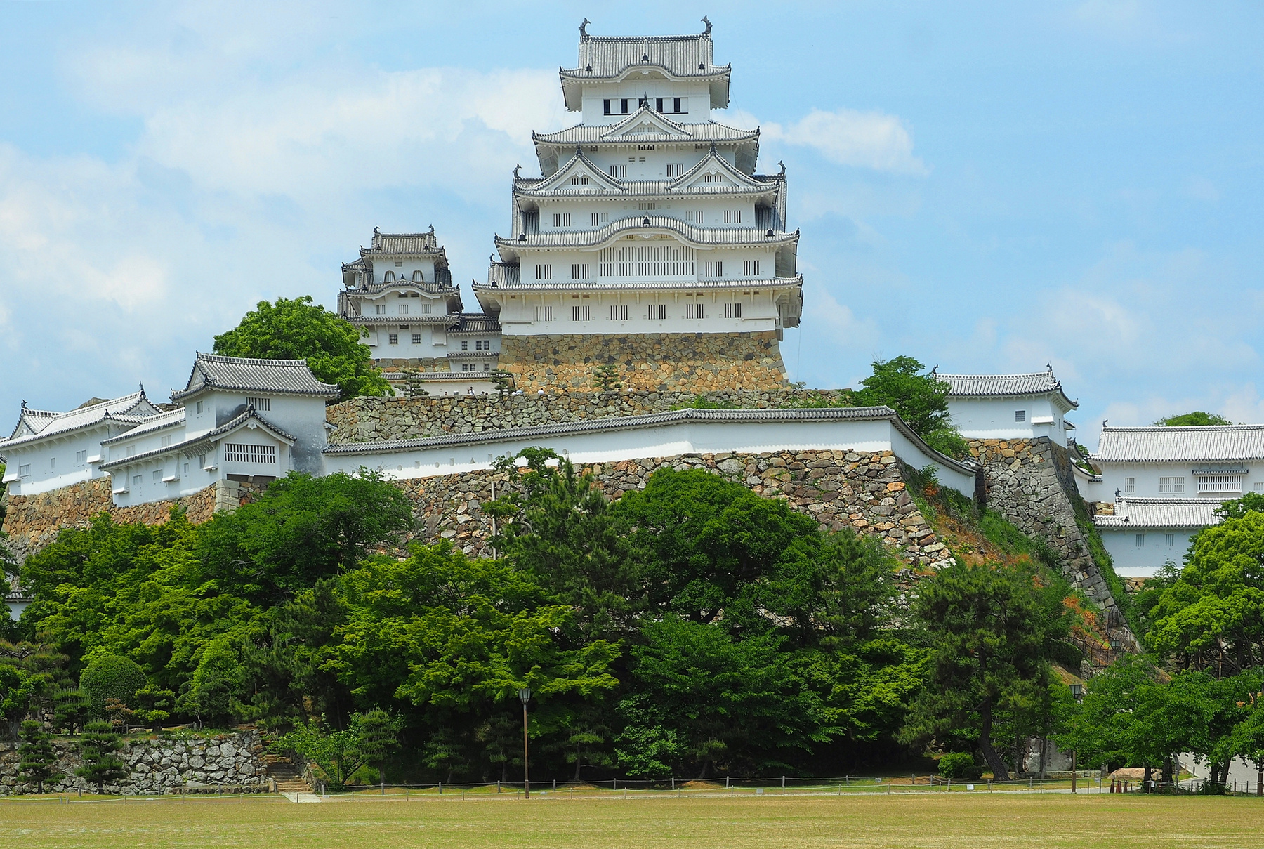 Замок белой цапли Himeji Япония архитектура город замок Химэдзи Japan Himeji-jo Япония Замок белой цапли путешествие