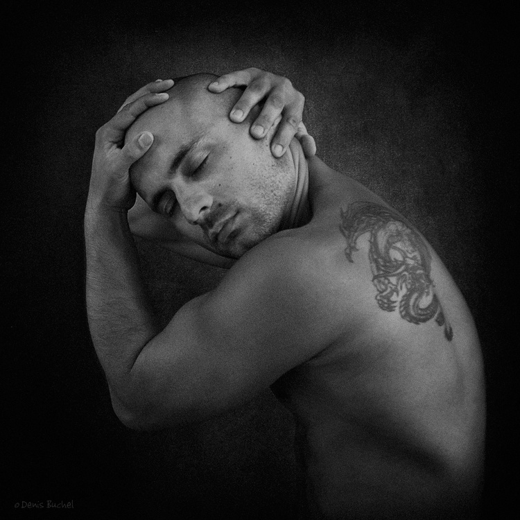 Вдохновляй меня не изменяя себе... Self-portrait Денис Бучель