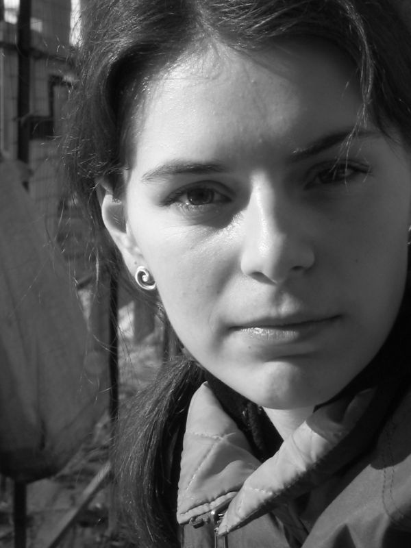 black&white Ann, Гоголевский