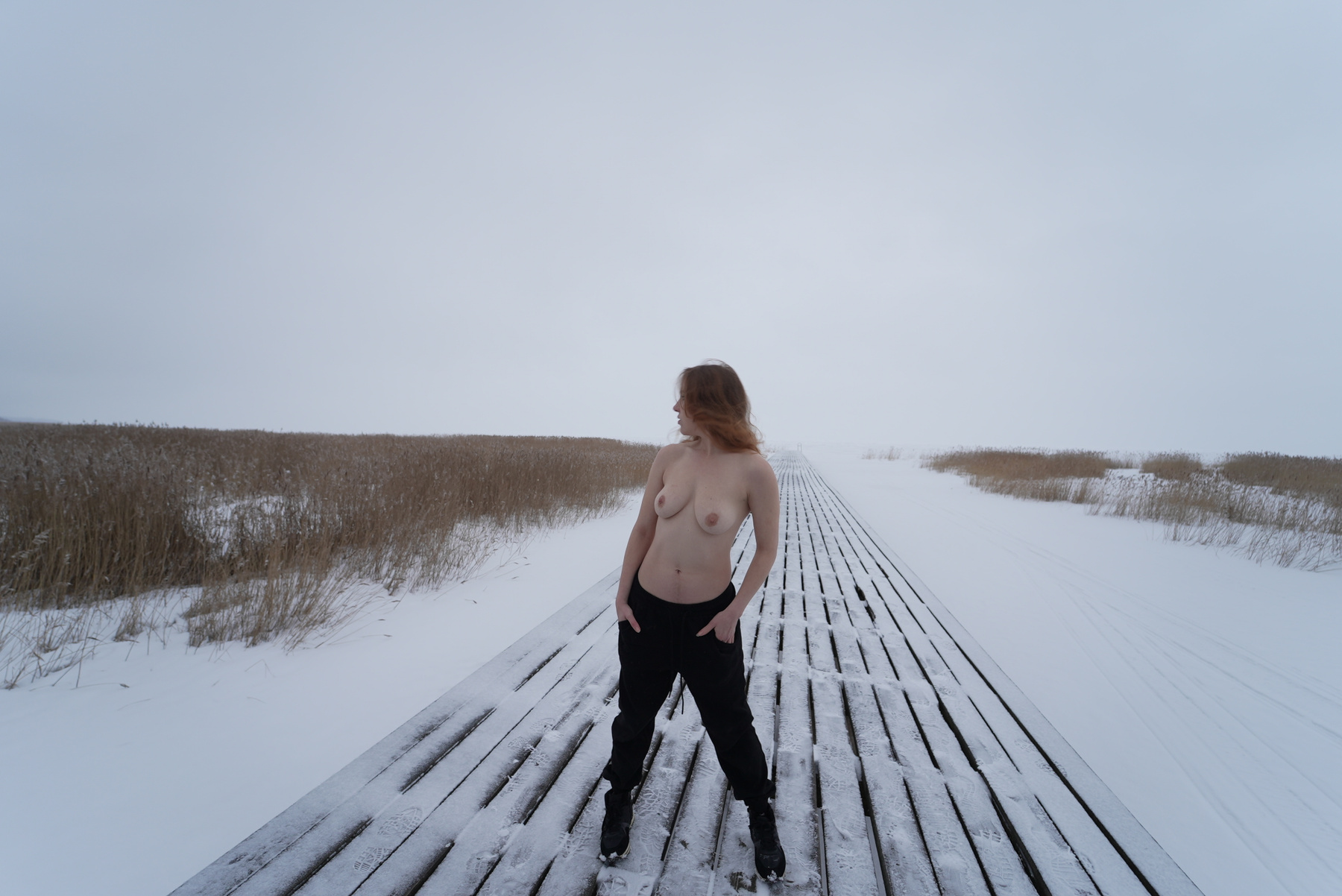 Три 