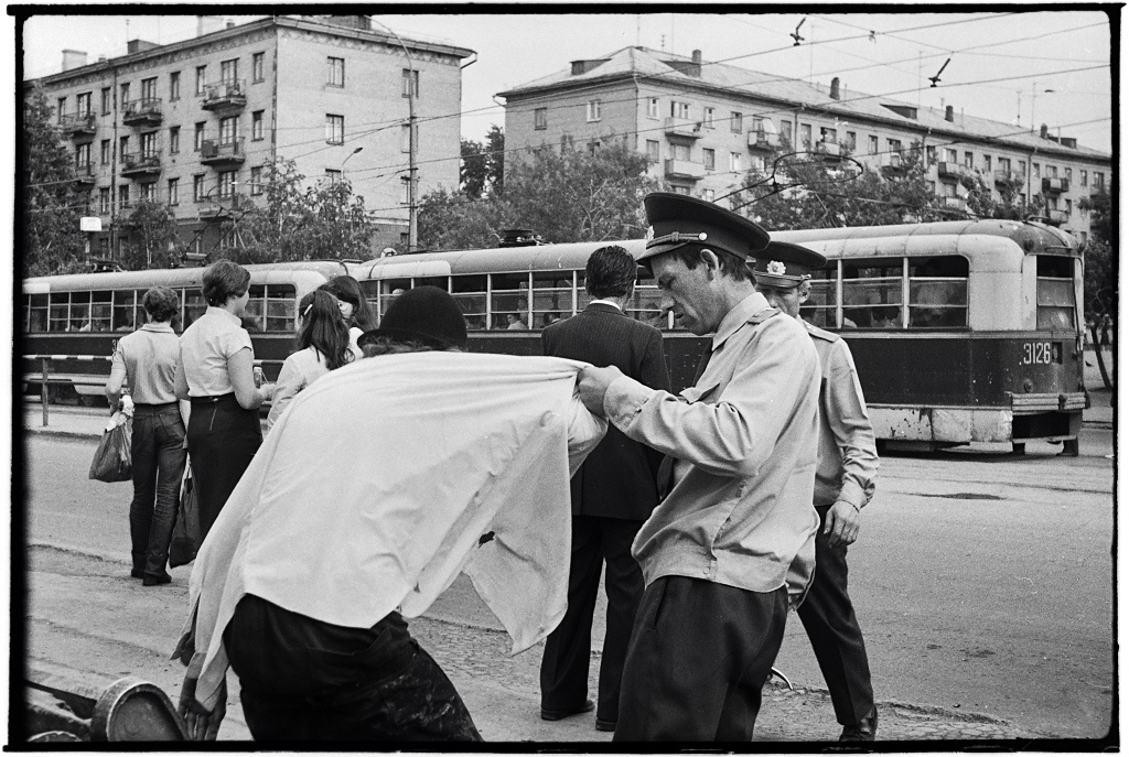 Disturber Arresting (Арест Нарушителя, 1983) 