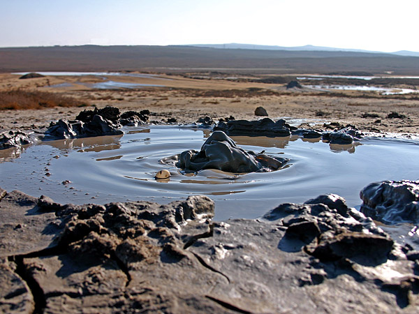 Бульк Крым вулкан грязь вода